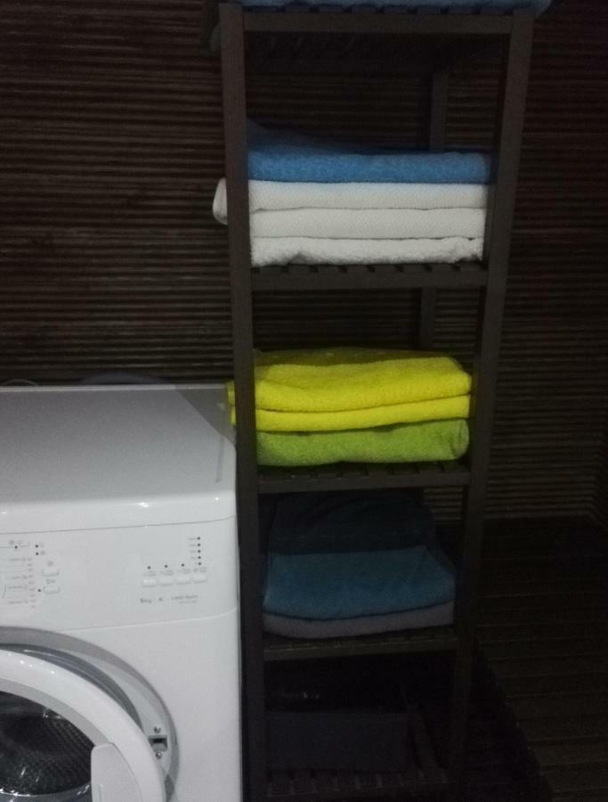 רובניימי Peaceful City Centre Apartment מראה חיצוני תמונה